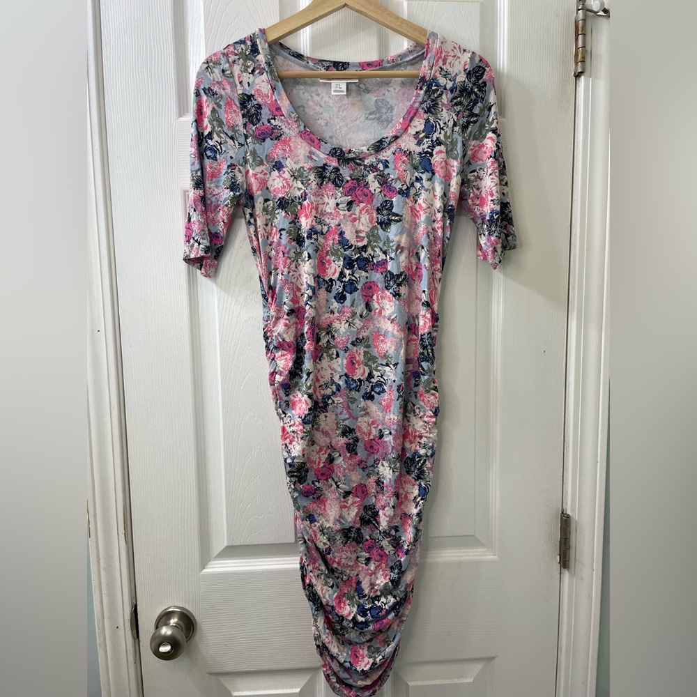 Motherhood Maternity Size Small Women’s floral fitted‎ dress knee length